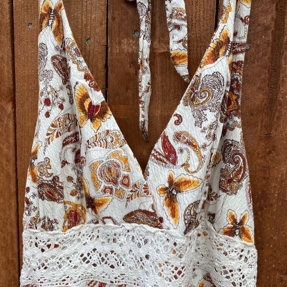 Self Esteem Floral Halter Top - Picture 5 of 10